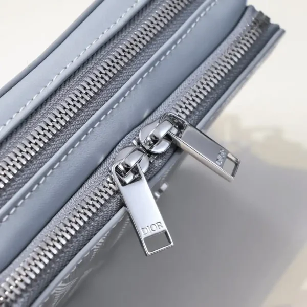 Dior Zipped Pouch  Diamond Blue - Image 3