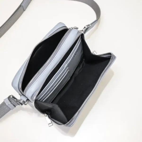 Dior Zipped Pouch  Diamond Blue - Image 6