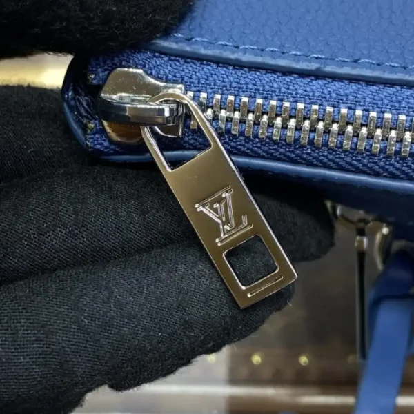 Louis Vuitton Takeoff Pouch Blue - Image 5
