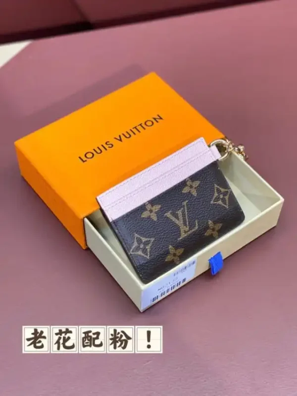 Louis Vuitton Card Holder - Image 9