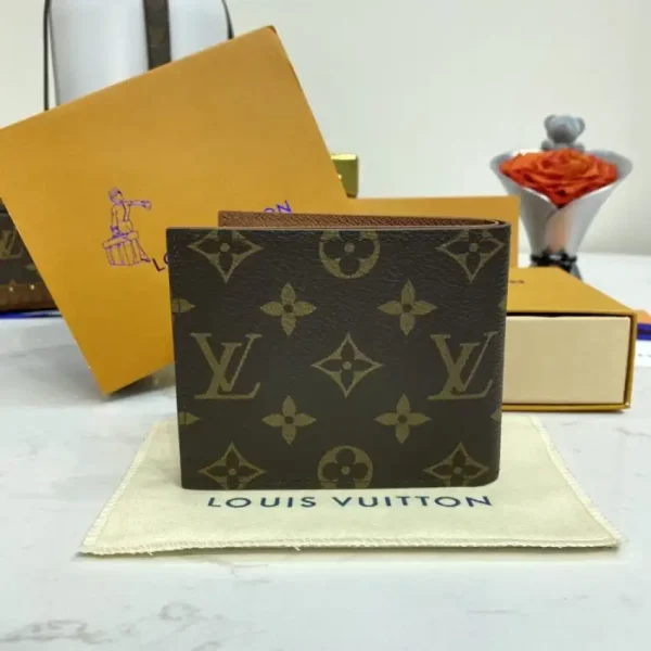 Louis Vuitton Marco Wallet Brown - Image 2