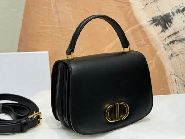 Dior 30  Montaigne Avenue Top Handle Black - Image 4