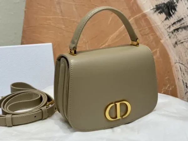 Dior 30  Montaigne Avenue Top Handle Brown - Image 5