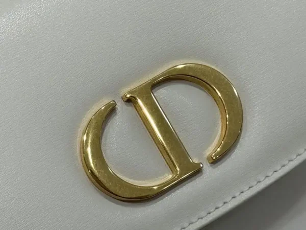 Dior 30  Montaigne Avenue Top Handle White - Image 6