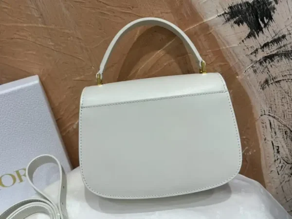Dior 30  Montaigne Avenue Top Handle White - Image 9
