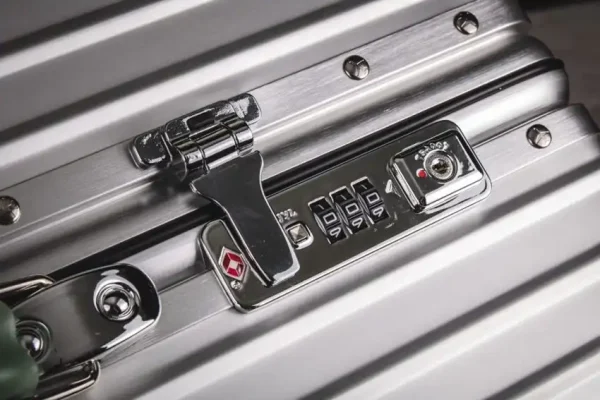 Rimowa Classic Suitcase - Image 11