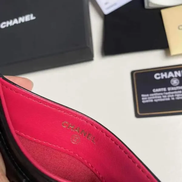 Chanel Flap Card Holder Heart - Image 7