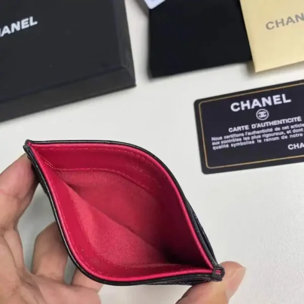 Chanel Flap Card Holder Heart - Image 8