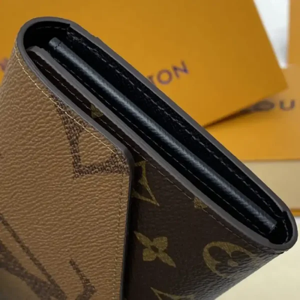 Louis Vuitton Sarah Wallet Light Brown - Image 5