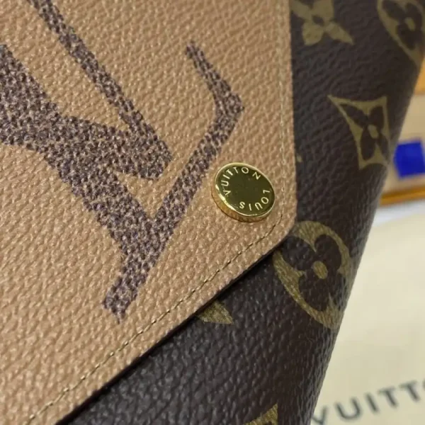 Louis Vuitton Sarah Wallet Light Brown - Image 8