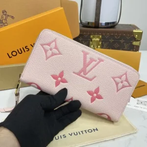 Louis Vuitton Zippy Wallet Pink