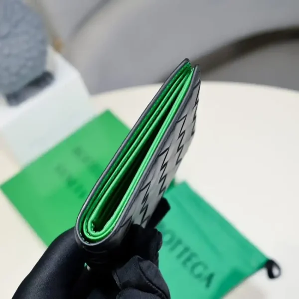 Bottega Veneta 2 Fold Wallet - Image 2