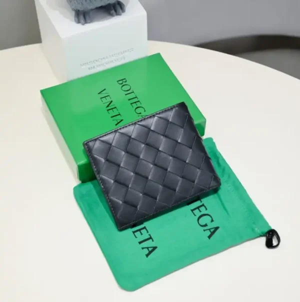 Bottega Veneta 2 Fold Wallet - Image 6