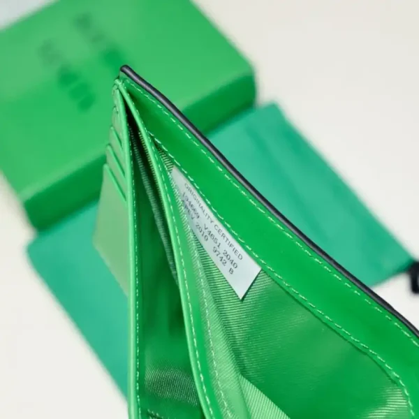 Bottega Veneta 2 Fold Wallet - Image 9