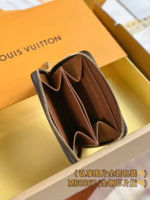 Louis Vuitton Zipper Coin Purse Brown - Image 4