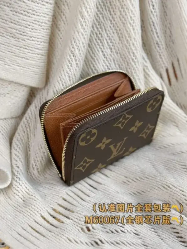 Louis Vuitton Zipper Coin Purse Brown - Image 5