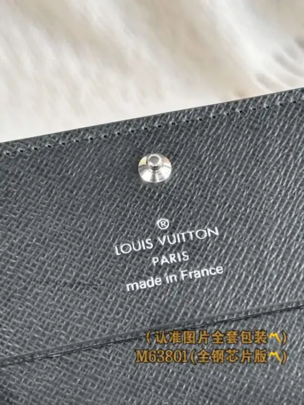 Louis Vuitton Envelope Card Holder Black - Image 2