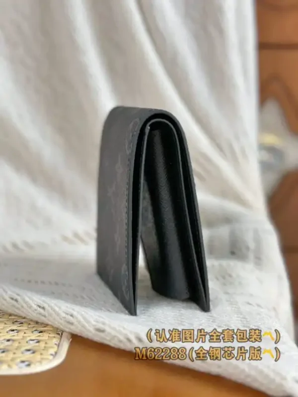 Louis Vuitton Marco Wallet Black - Image 5