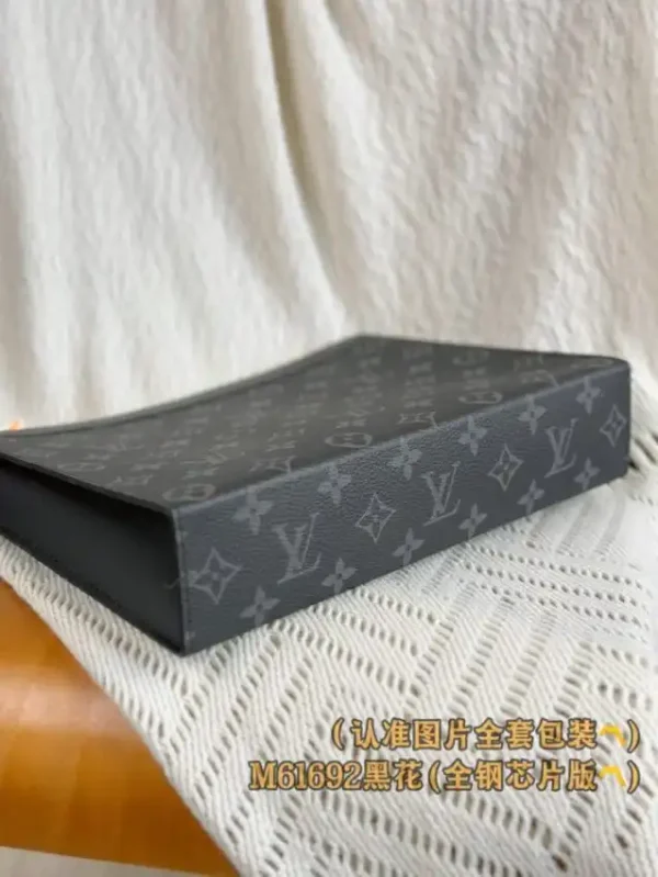 Louis Vuitton Pochette Voyage Black - Image 3