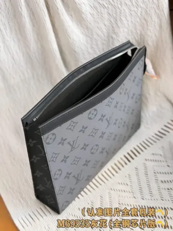Louis Vuitton Pochette Voyage Grey - Image 9