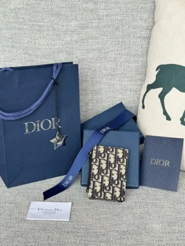 Dior Zipper Card Holder White - Image 3