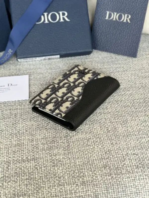 Dior Bi Fold Card Holder - Image 9