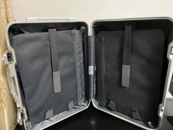 Rimowa Hybrid Suitcase - Image 4