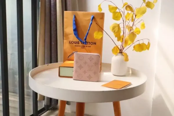 Louis Vuitton Zipper Coin Purse Pink - Image 7