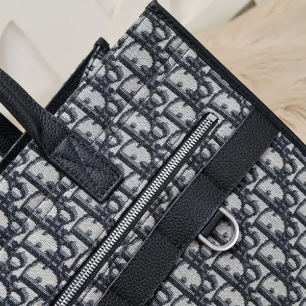 Dior Safari Shopping Tote Large - Image 4