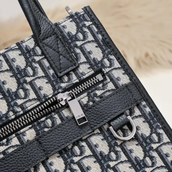 Dior Safari Shopping Tote Small - Image 2