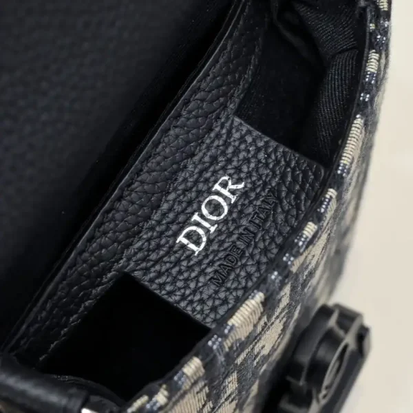 Dior Mobile Phone Saddle Bag - Image 7