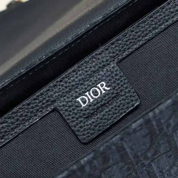 Dior Saddle Messenger Bag Oblique Black - Image 2