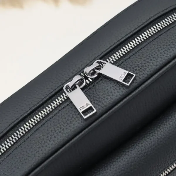 Dior Rider  Zipped Messenger Bag - Image 5