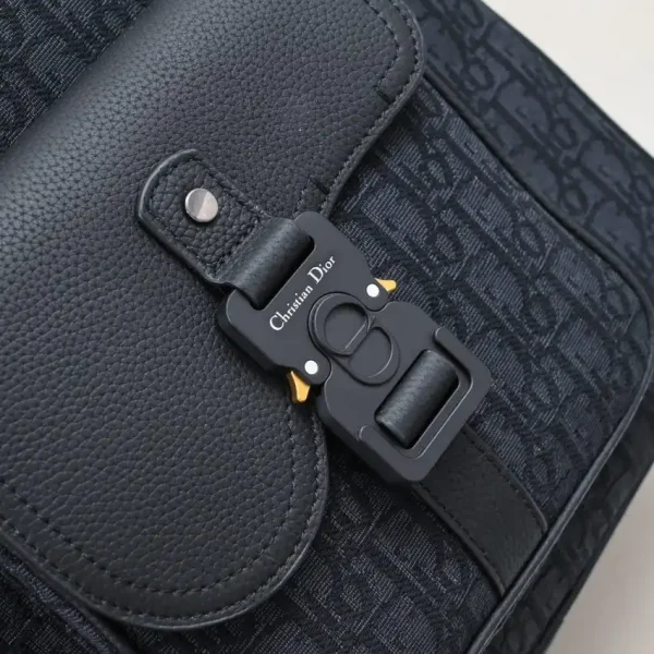 Dior Saddle Zip Backpack Black - Image 5