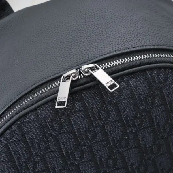 Dior Saddle Zip Backpack Black - Image 9