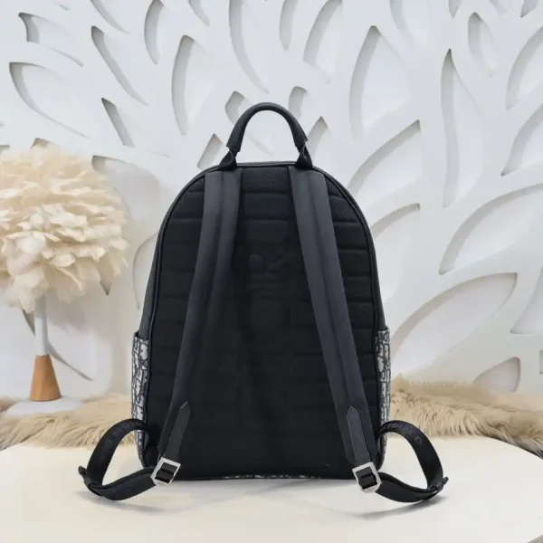 Dior Saddle Zip Backpack - Image 5