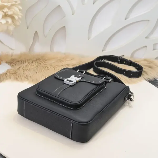 Dior Saddle Shopping Tote Black - Image 4