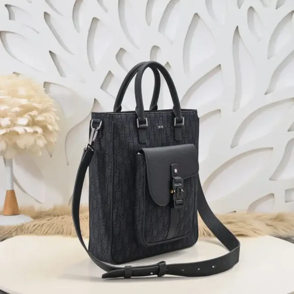 Dior Saddle Shopping Tote Oblique Black - Image 5