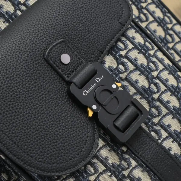 Dior Saddle Shopping Tote Oblique - Image 5