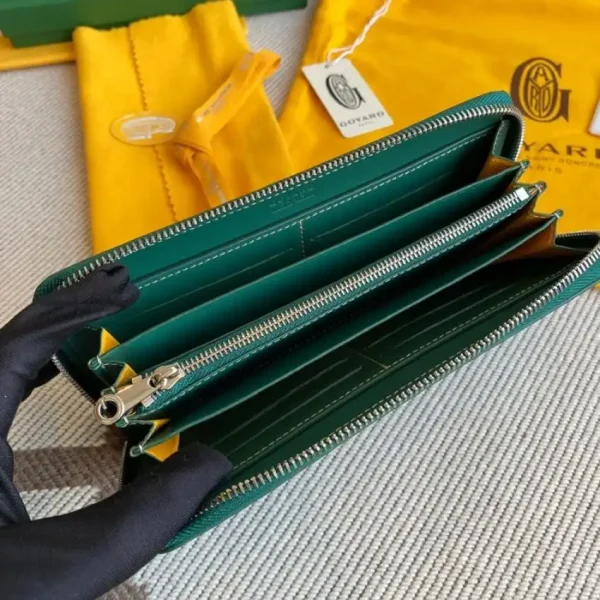 Goyard Matignon GM Wallet - Image 5