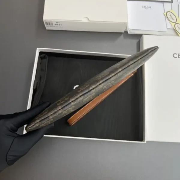 Celine Triumphe Clutch Brown - Image 2