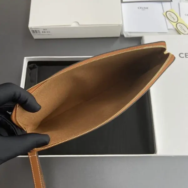 Celine Triumphe Clutch Brown - Image 6
