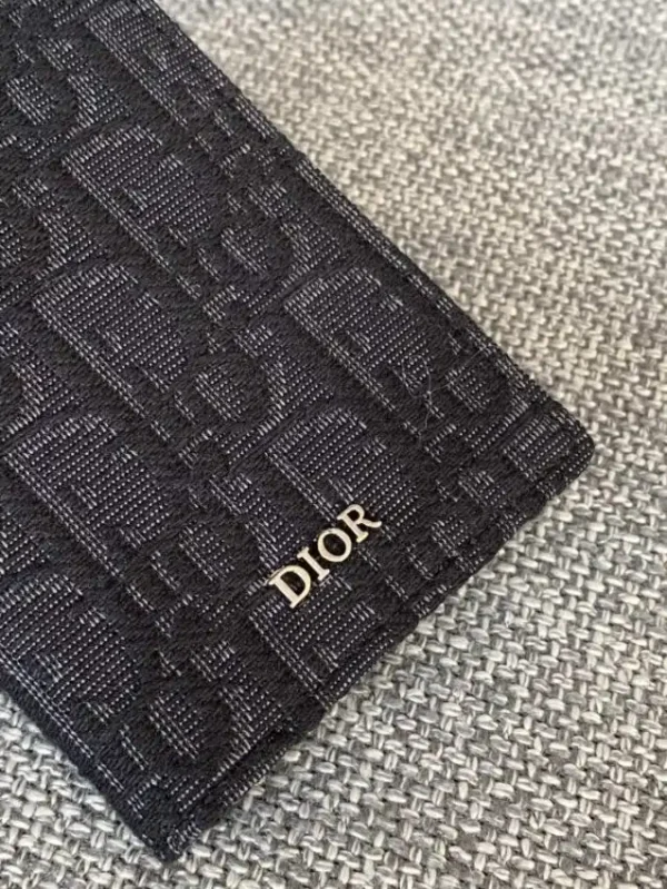 Dior Bi Fold Card Holder Black - Image 8