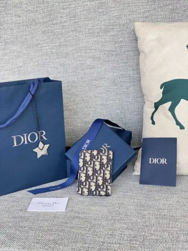 Dior Bi Fold Card Holder Oblique White - Image 9