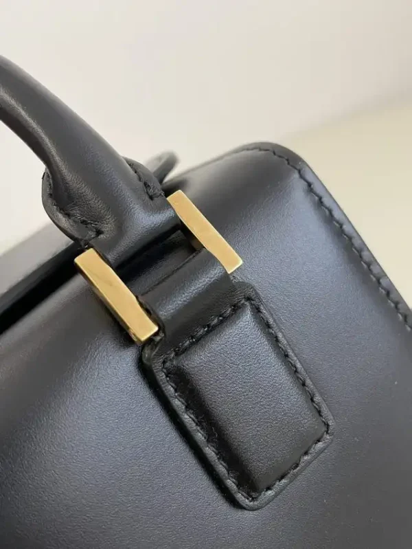 Dior Boston Black - Image 5