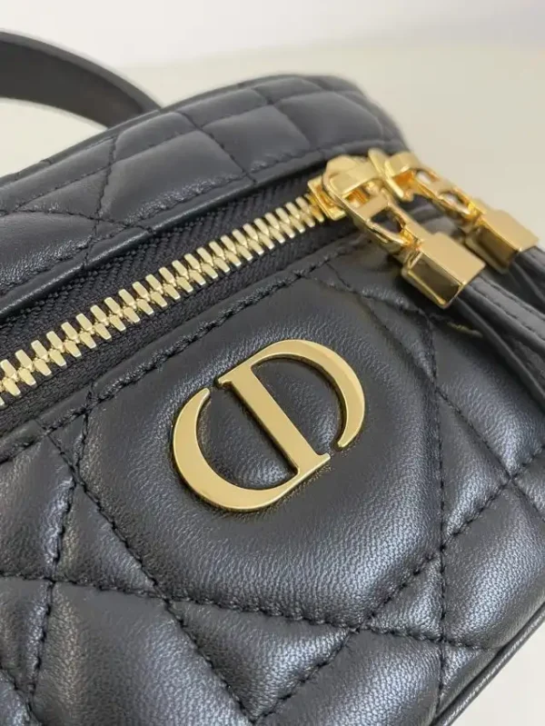 Dior 30 Montaigne Vanity Black - Image 2