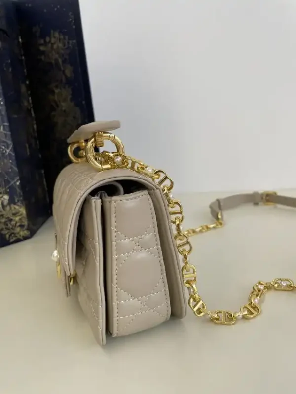 Dior Jolie Top Handle Beige - Image 4