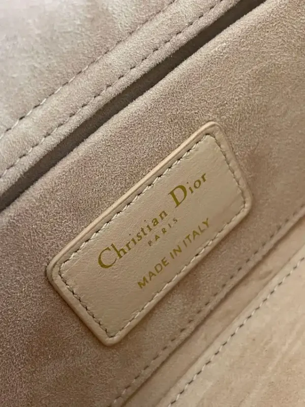 Dior Lady D-Joy Bag  Pink - Image 3