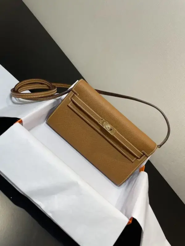 Hermes Kelly Elan Brown
