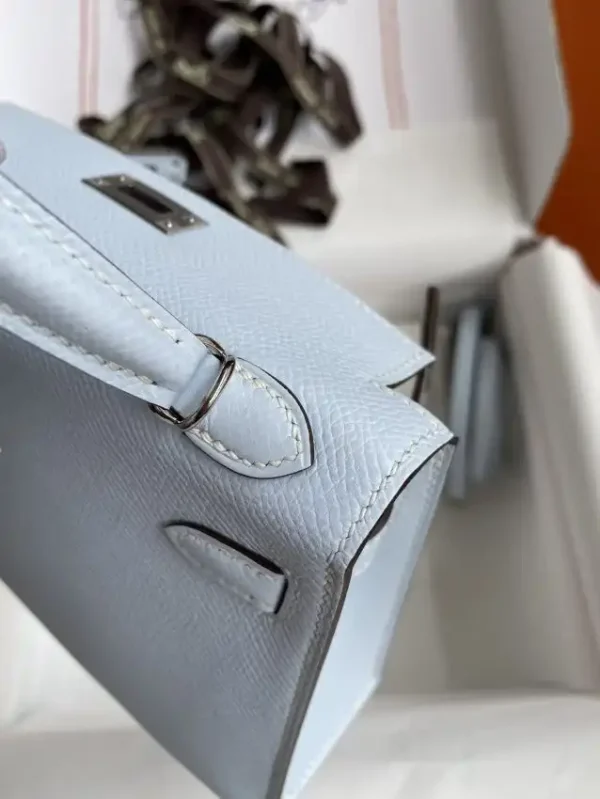 Hermes Kelly Epsom Haze Blue - Image 3